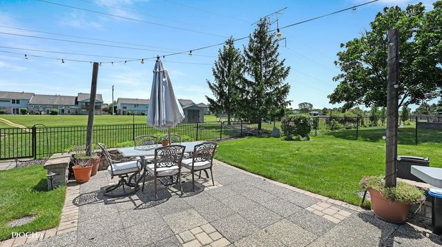 16149 Eagle Ridge Drive, Tinley Park, IL 60477