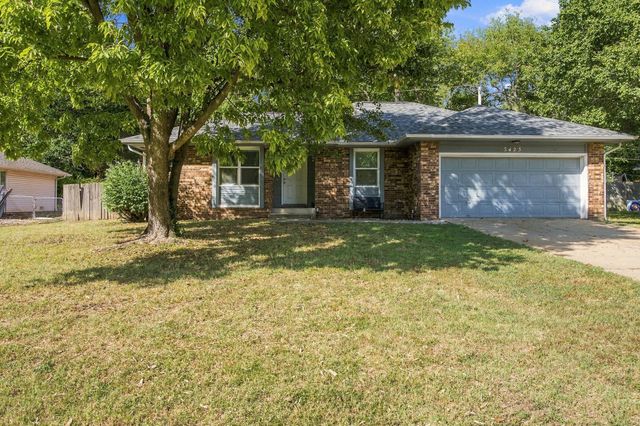 3423 W El Castile Street, Springfield, MO 65807