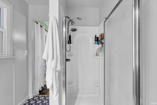 845 Park Plaza Drive, Evansville, IN 47715