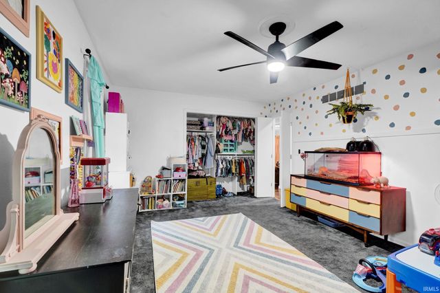 845 Park Plaza Drive, Evansville, IN 47715