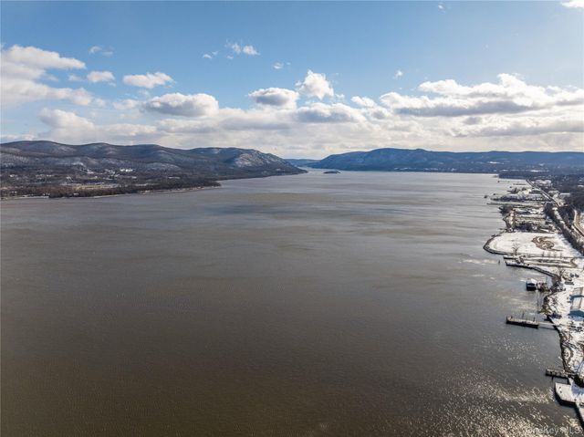 164 Grand Street, Newburgh, NY 12550