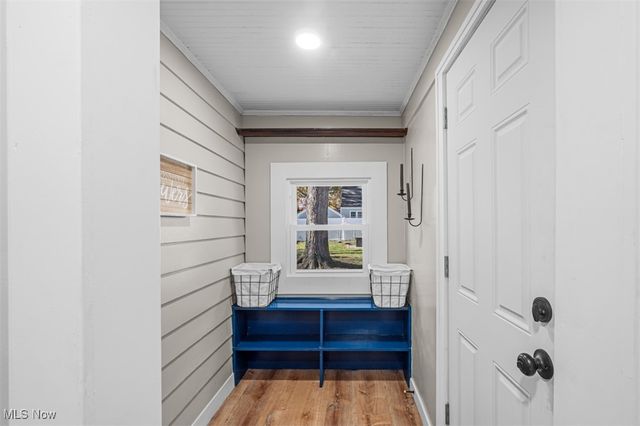 1922 12th Street, Cuyahoga Falls, OH 44223