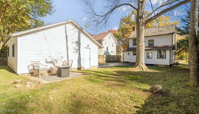 1922 12th Street, Cuyahoga Falls, OH 44223