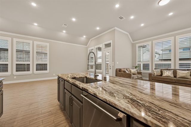 2407 Texas Orange Trail, Richmond, TX 77406