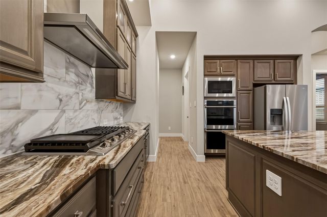 2407 Texas Orange Trail, Richmond, TX 77406