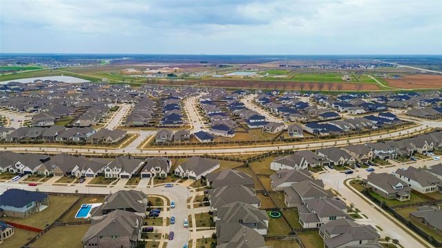 2407 Texas Orange Trail, Richmond, TX 77406