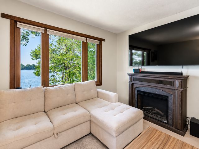 46167 Jefferson Lake Drive, Cleveland, MN 56017