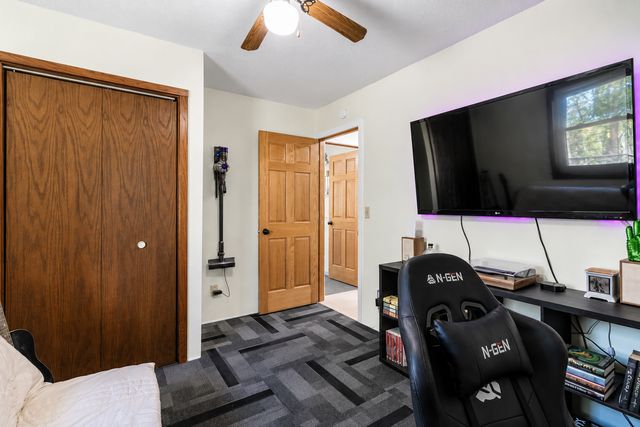 46167 Jefferson Lake Drive, Cleveland, MN 56017