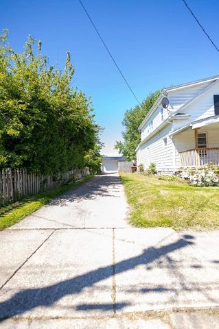 3926 WOOD Street, Erie, PA 16509