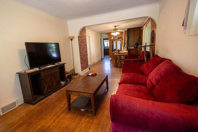 3926 WOOD Street, Erie, PA 16509