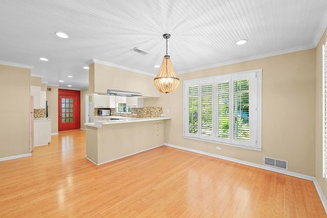 825 Myrta St, Kerrville, TX 78028
