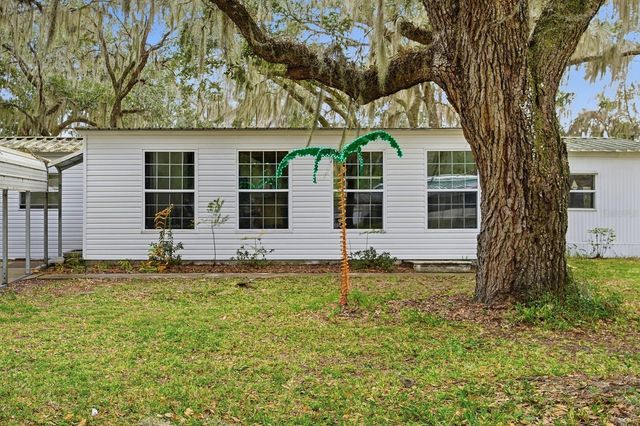 105 MAJOR LANE, Crescent City, FL 32112