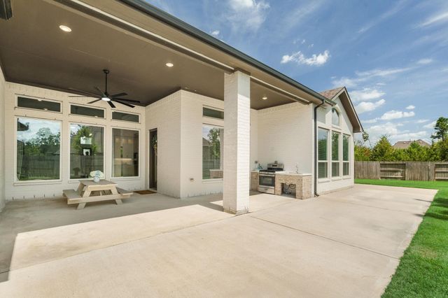 17374 Camillia Trail, Conroe, TX 77302