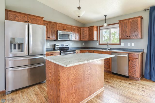 4507 Newport Lane, West Fargo, ND 58078