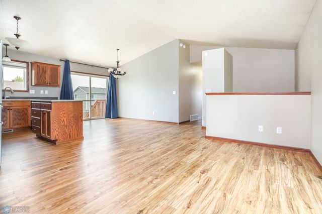 4507 Newport Lane, West Fargo, ND 58078