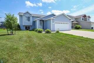 4507 Newport Lane, West Fargo, ND 58078