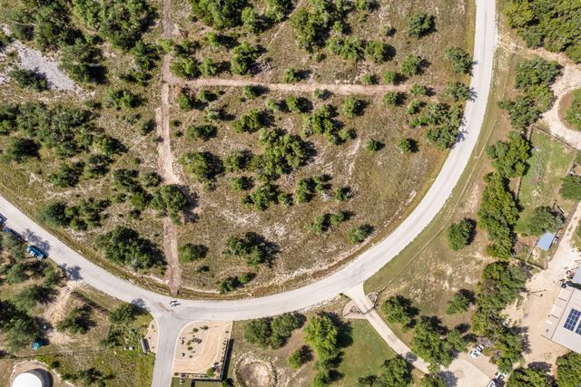32000 Mirela Ann RD, Dripping Springs, TX 78620