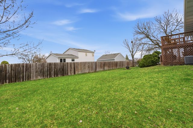 7654 W Moorefield Drive, Frankfort, IL 60423