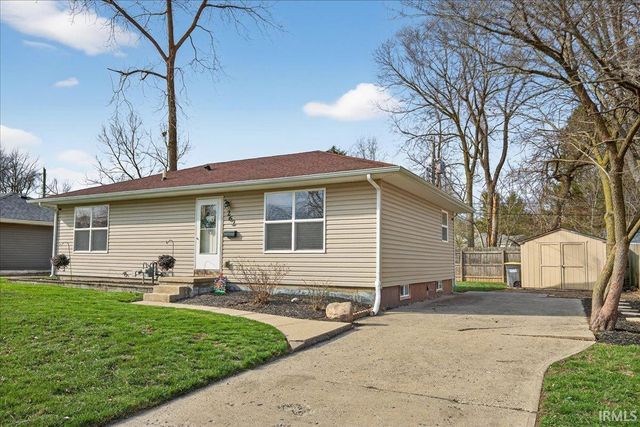 262 E Sunset Lane, West Lafayette, IN 47906