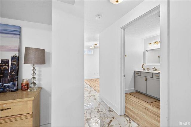 262 E Sunset Lane, West Lafayette, IN 47906