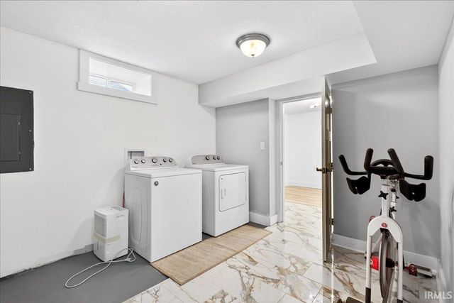 262 E Sunset Lane, West Lafayette, IN 47906