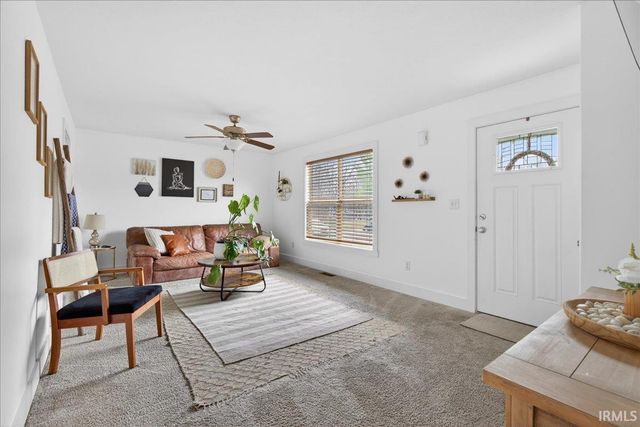 262 E Sunset Lane, West Lafayette, IN 47906