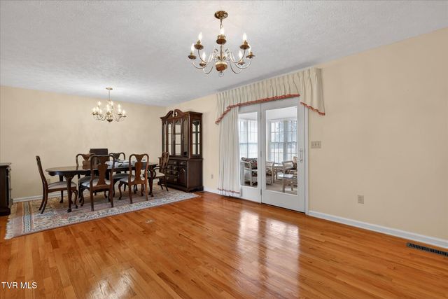 19451 Old Jonesboro Road, Abingdon, VA 24211