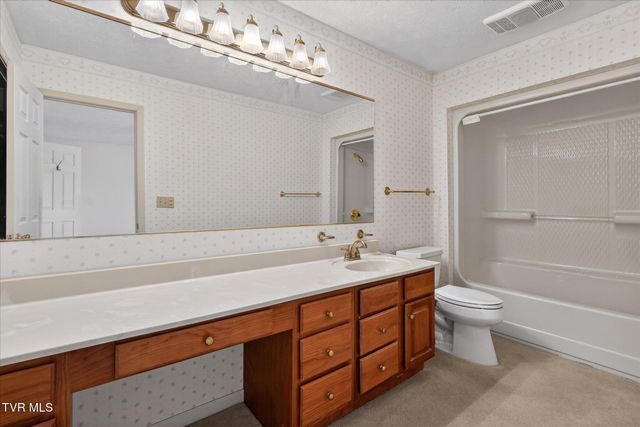 19451 Old Jonesboro Road, Abingdon, VA 24211