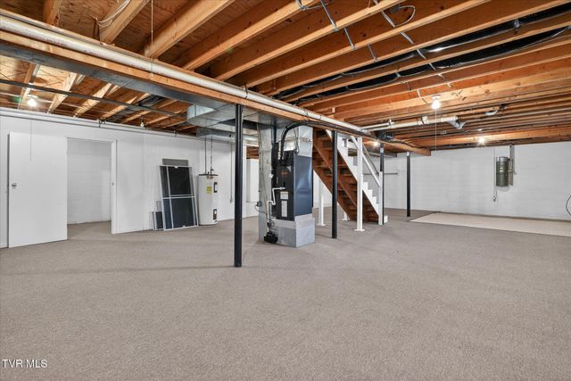 19451 Old Jonesboro Road, Abingdon, VA 24211