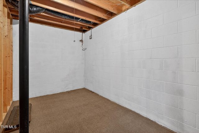 19451 Old Jonesboro Road, Abingdon, VA 24211