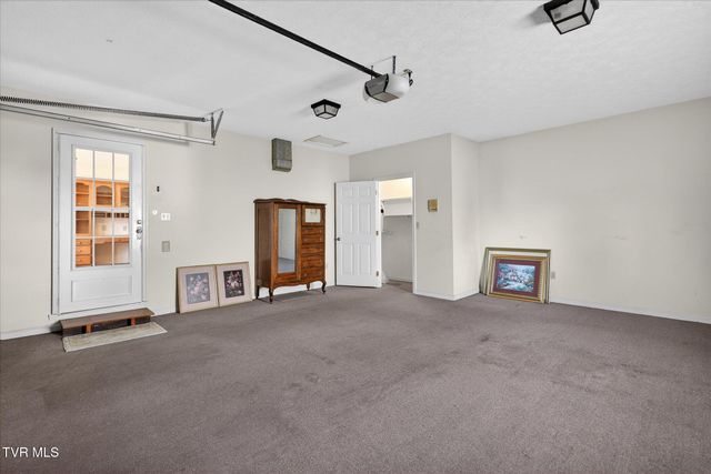 19451 Old Jonesboro Road, Abingdon, VA 24211