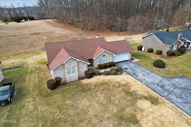 19451 Old Jonesboro Road, Abingdon, VA 24211