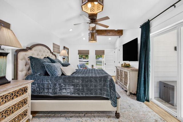 515 W Couts Street, Weatherford, TX 76086