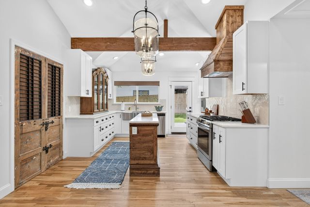 515 W Couts Street, Weatherford, TX 76086
