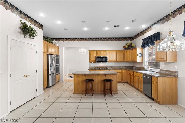 6860 Historic Legacy Court, Las Vegas, NV 89110