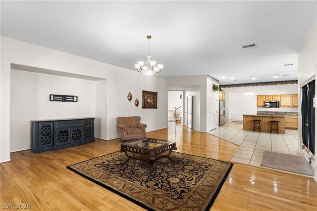 6860 Historic Legacy Court, Las Vegas, NV 89110