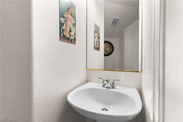 6860 Historic Legacy Court, Las Vegas, NV 89110