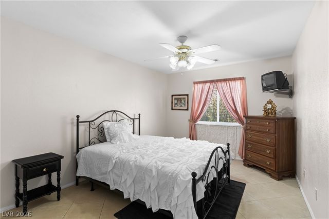 6860 Historic Legacy Court, Las Vegas, NV 89110