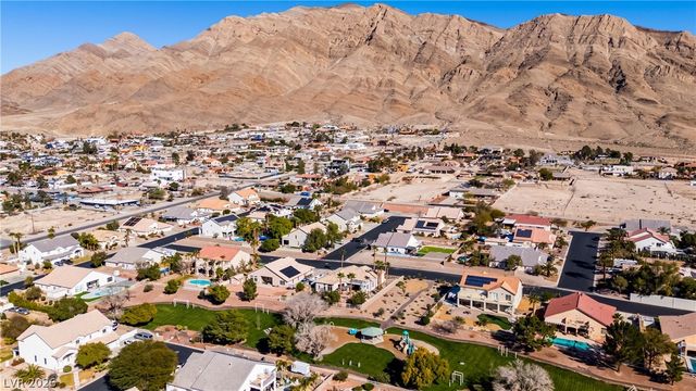 6860 Historic Legacy Court, Las Vegas, NV 89110