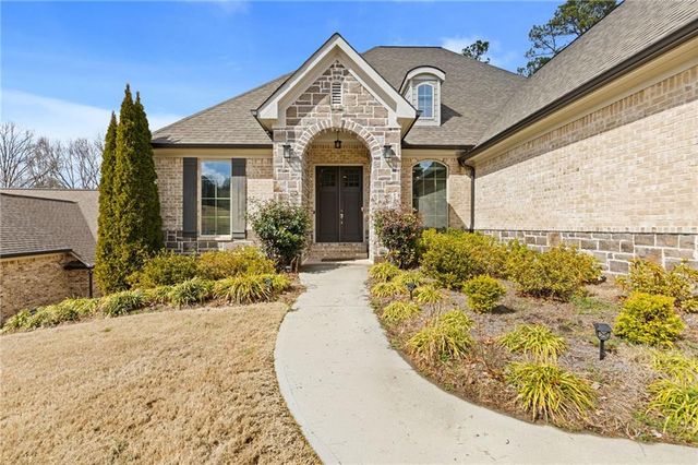 1560 Tapestry Ridge, Lawrenceville, GA 30045
