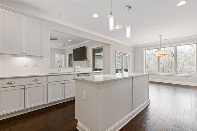1560 Tapestry Ridge, Lawrenceville, GA 30045