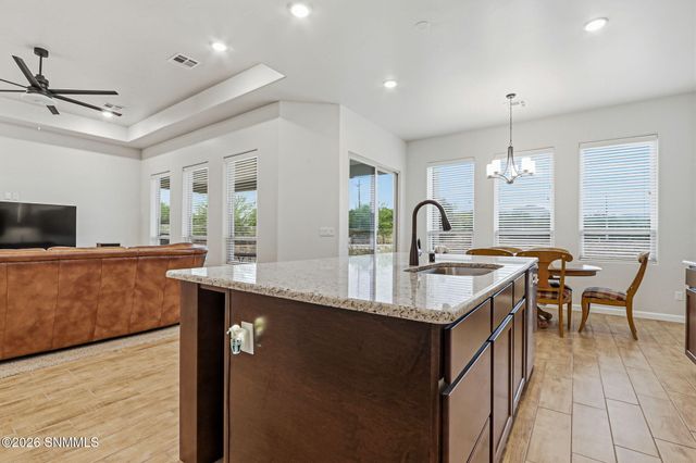 7561 Cubalaya Place, Las Cruces, NM 88007