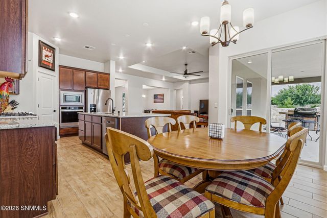 7561 Cubalaya Place, Las Cruces, NM 88007