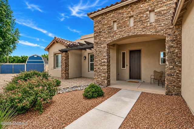 7561 Cubalaya Place, Las Cruces, NM 88007