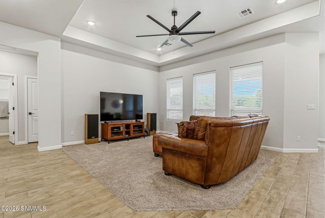 7561 Cubalaya Place, Las Cruces, NM 88007