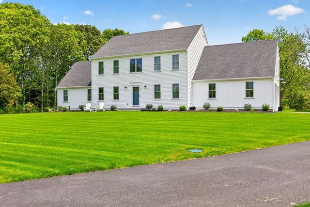 4 Gimme Circle, Sandwich, MA 02653