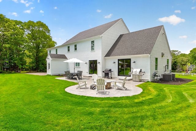 4 Gimme Circle, Sandwich, MA 02653