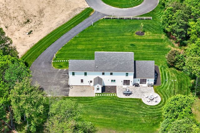 4 Gimme Circle, Sandwich, MA 02653