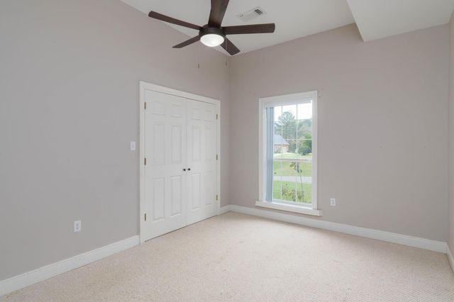 45 Robert E Lee, Hattiesburg, MS 39401