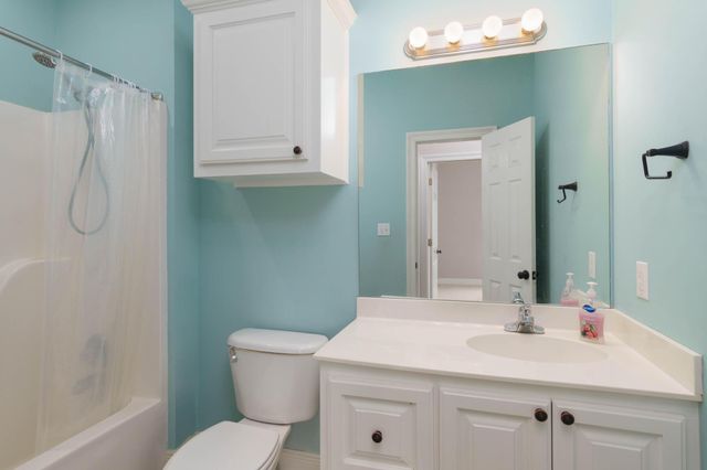 45 Robert E Lee, Hattiesburg, MS 39401